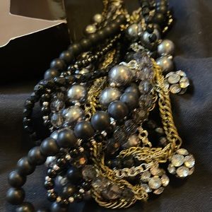 Mark By Avon Scene Stealer Necklace New in Box Pearls & CZ Balls